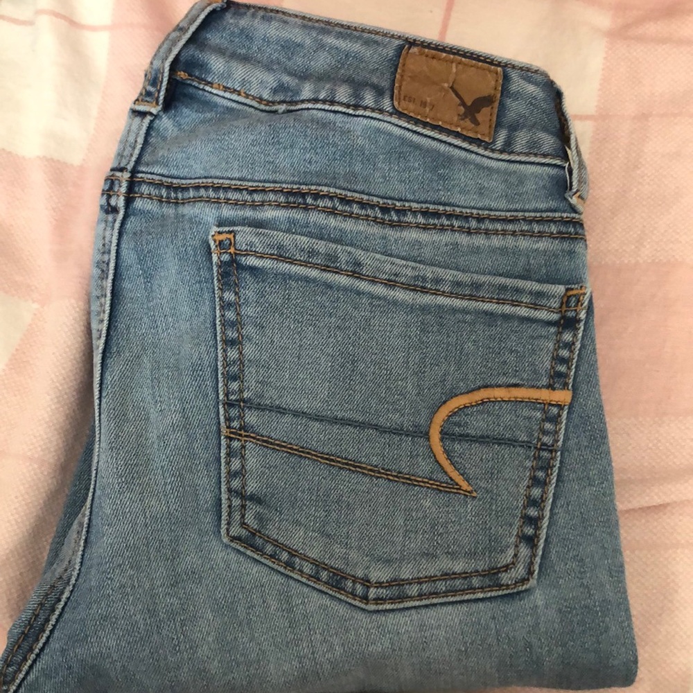 American eagle jeans!
